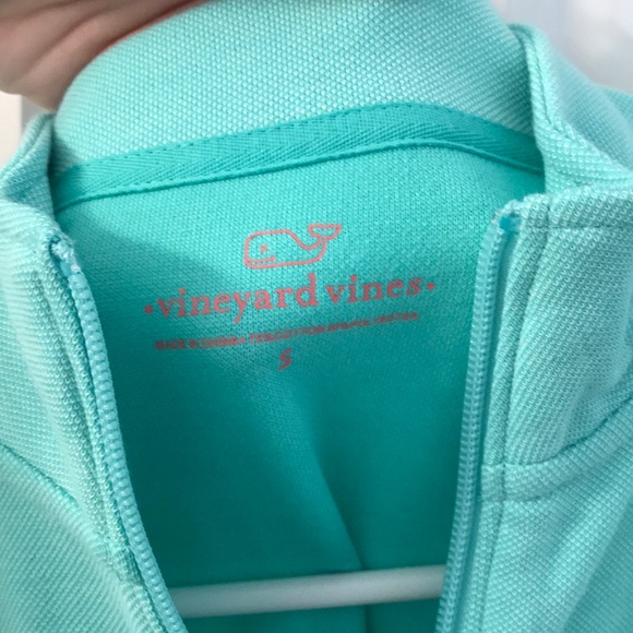 Vineyard Vines quarter zip pullover - Picture 4 of 4